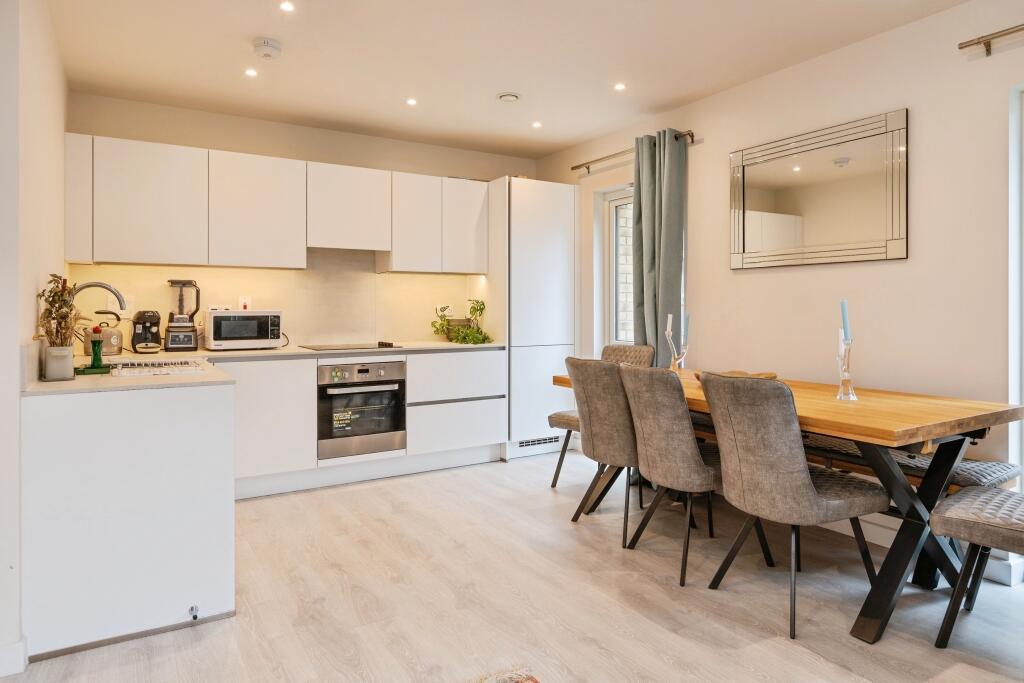 Harewood Avenue, Millbrook Park, NW7, London